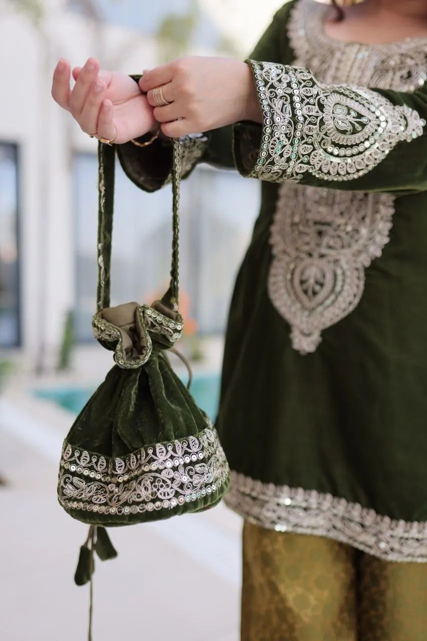 Green Velvet Co ord Set with Batwa