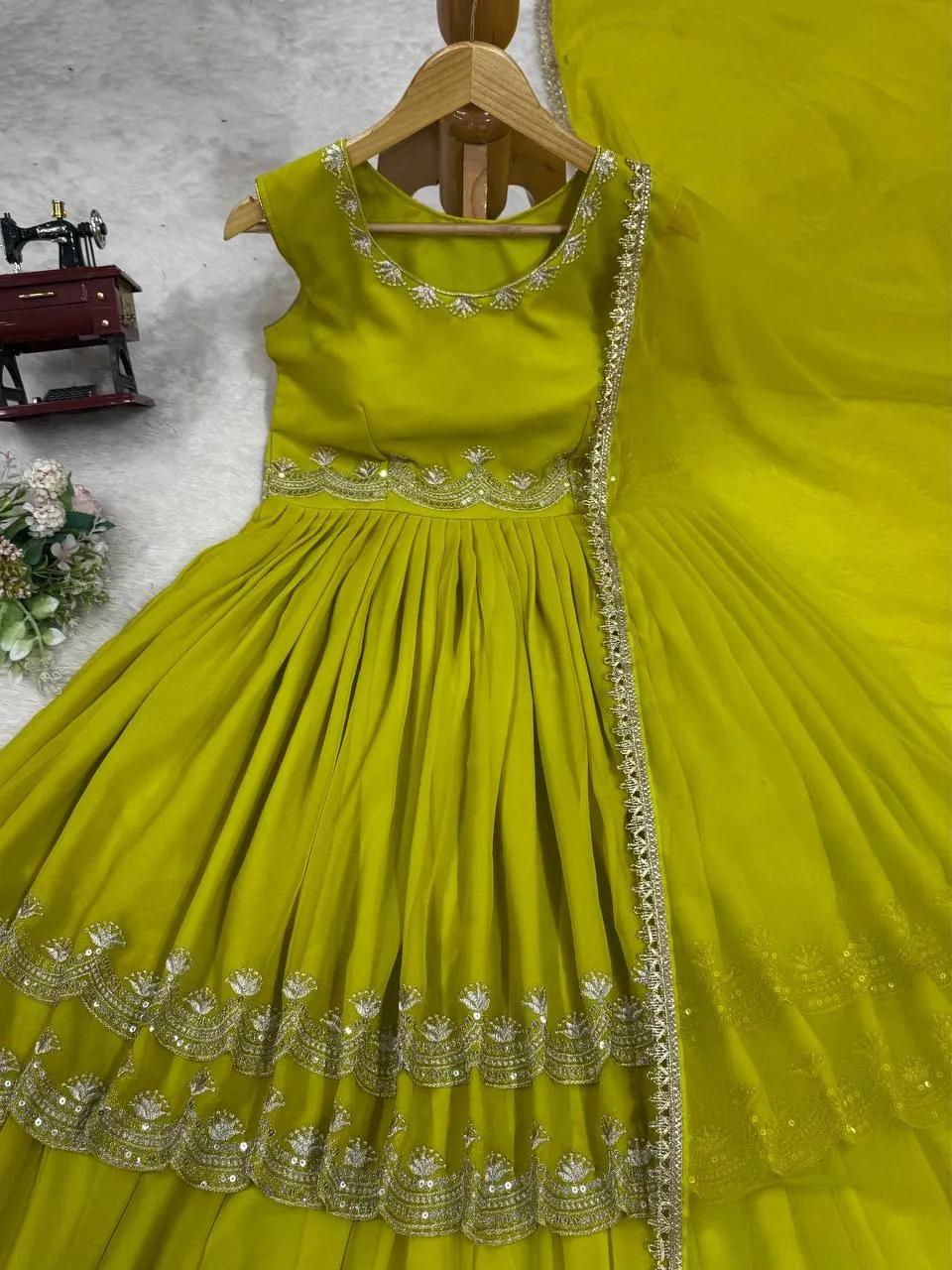 Pista Color Punjabi Suit Set