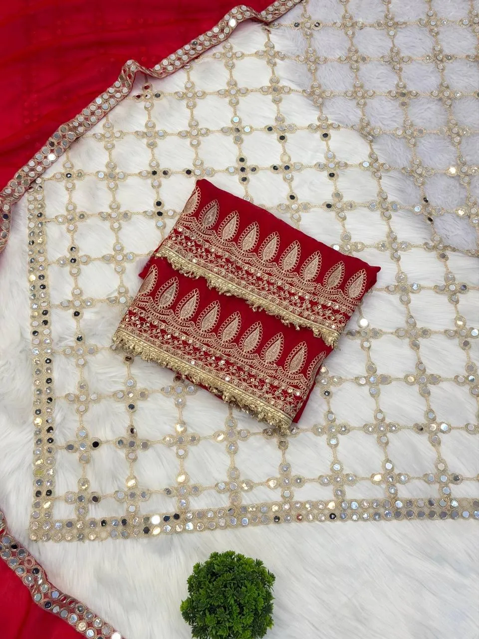 Red Viral Mirror Saree
