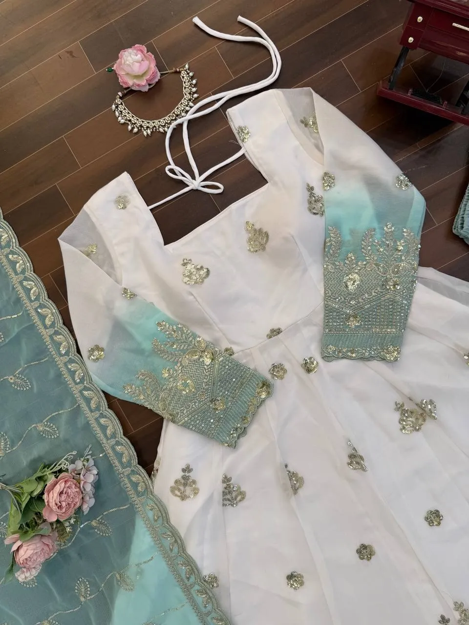 Beautiful Anarkali Dress for Ramzan Eid