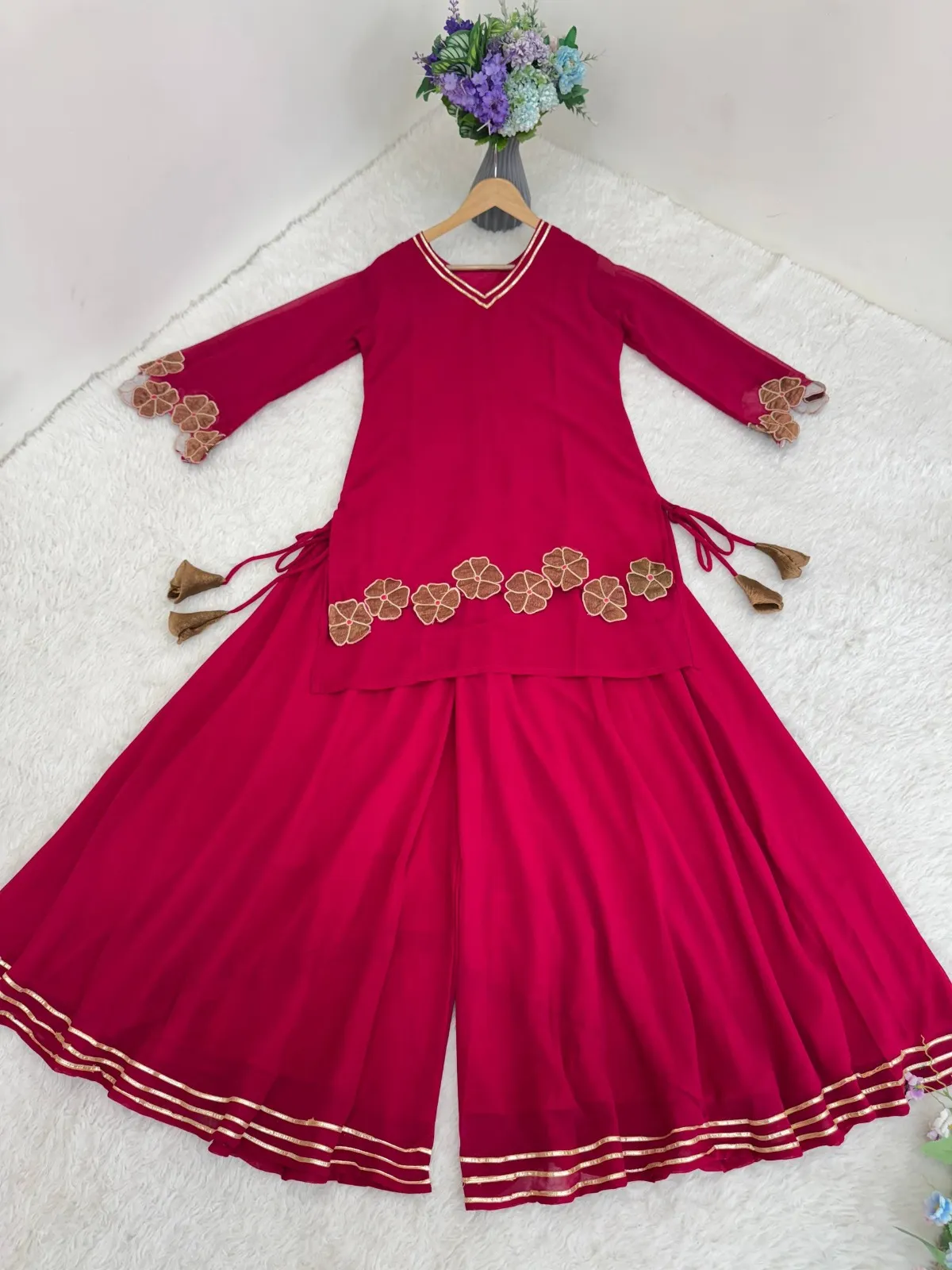 Beautiful Rani Cut Work Salwar Suit