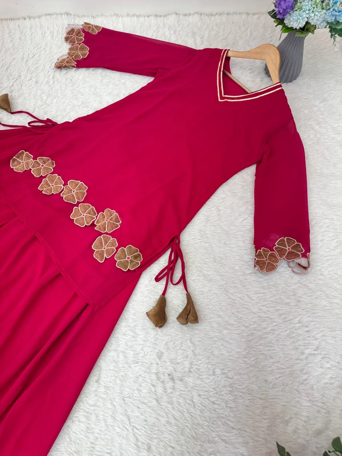 Beautiful Rani Cut Work Salwar Suit