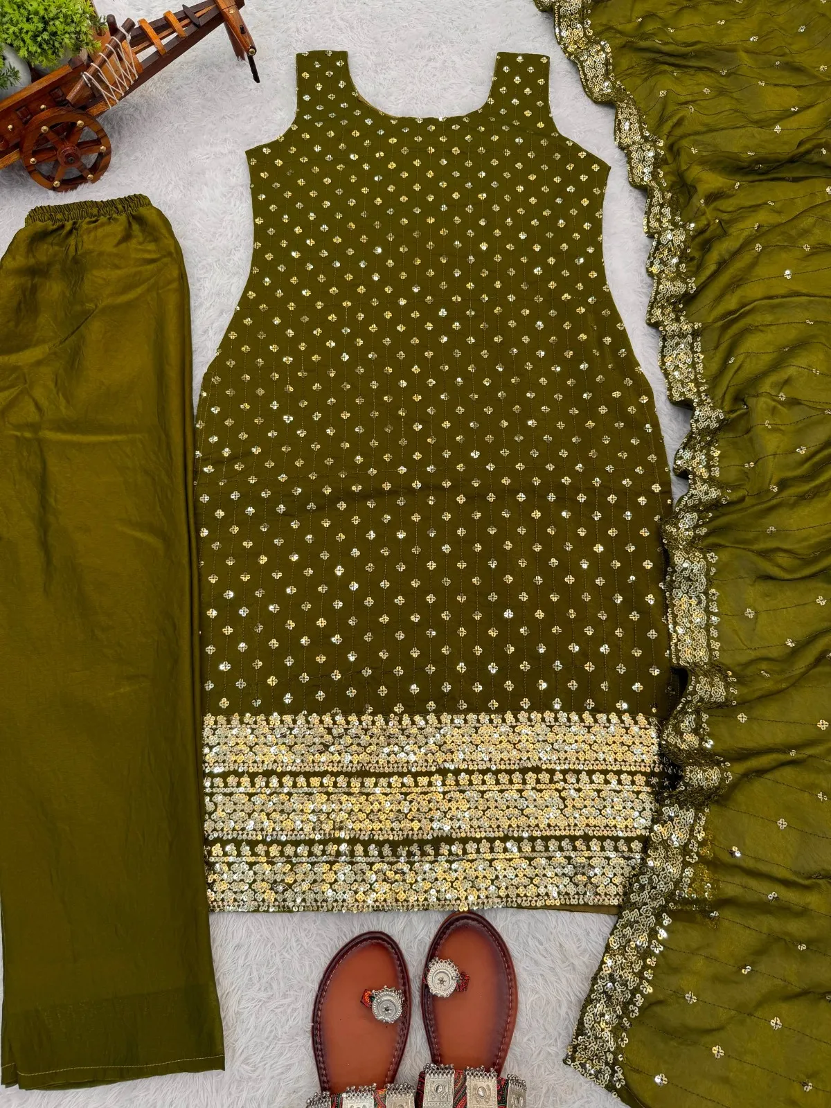 Mehendi Color Sleeveless Kurti for Mehendi night