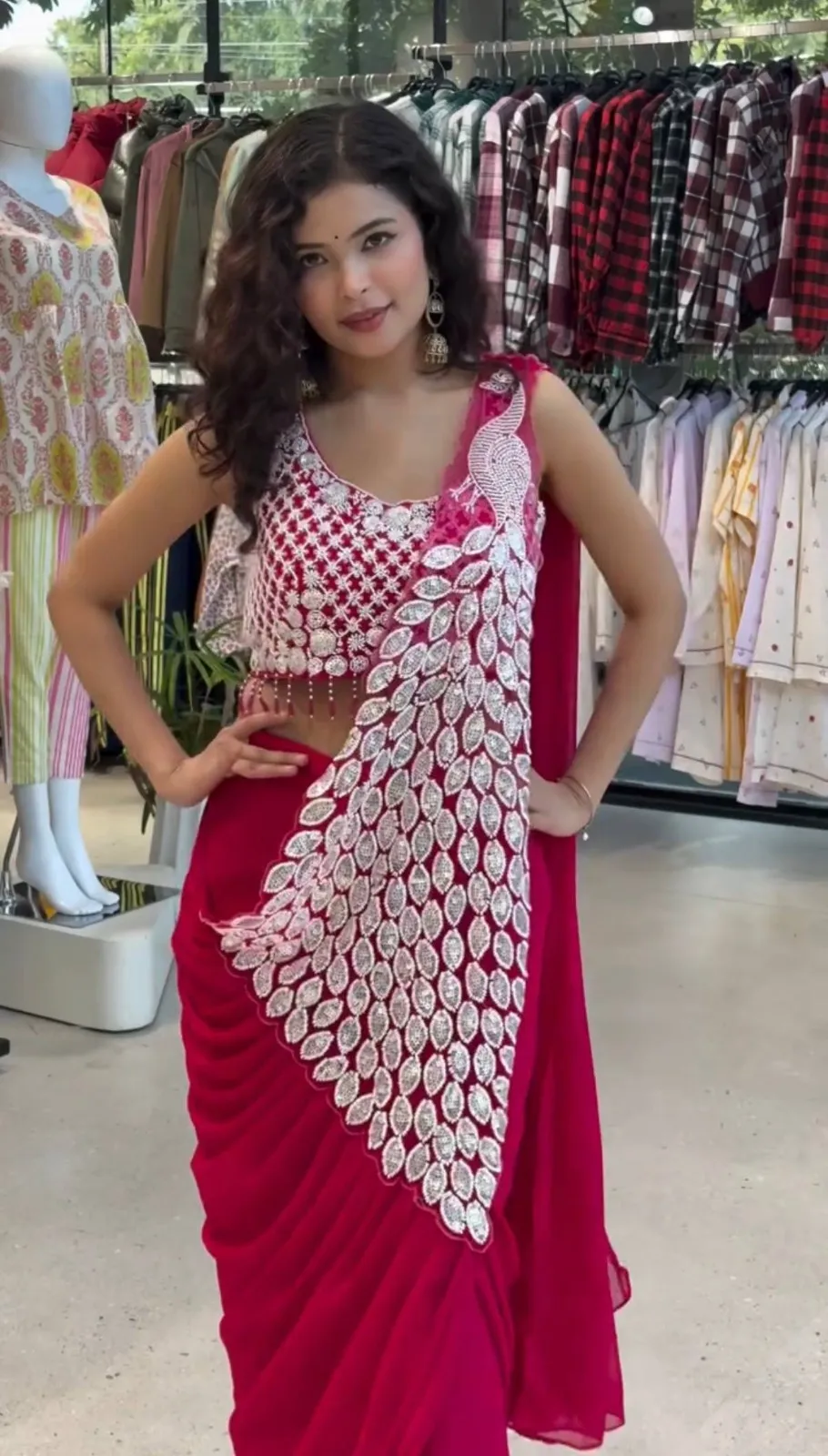 Peacock Pallu Readymade Saree Red