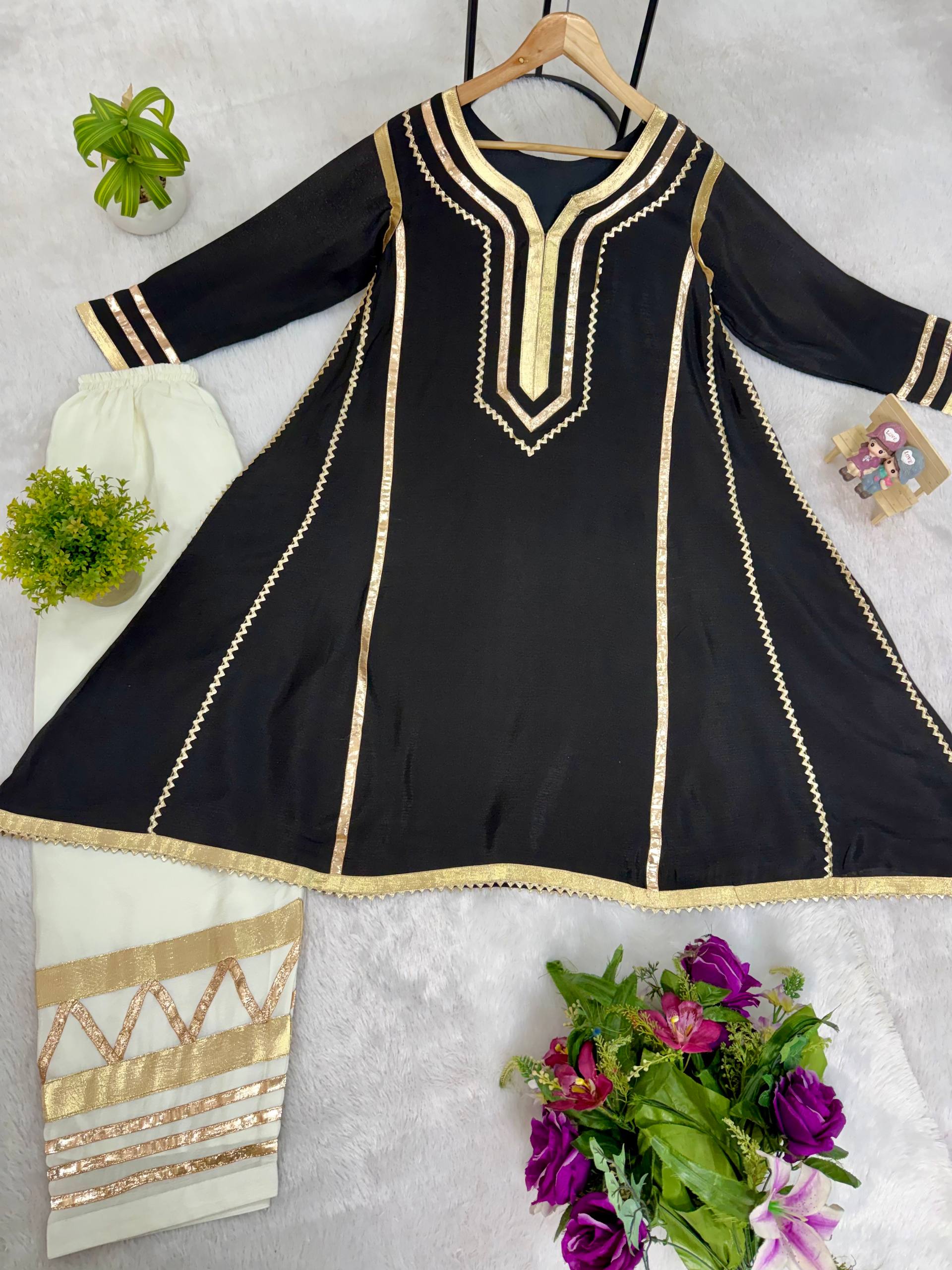 Bollywood Inspired Airport Co ord Set Black