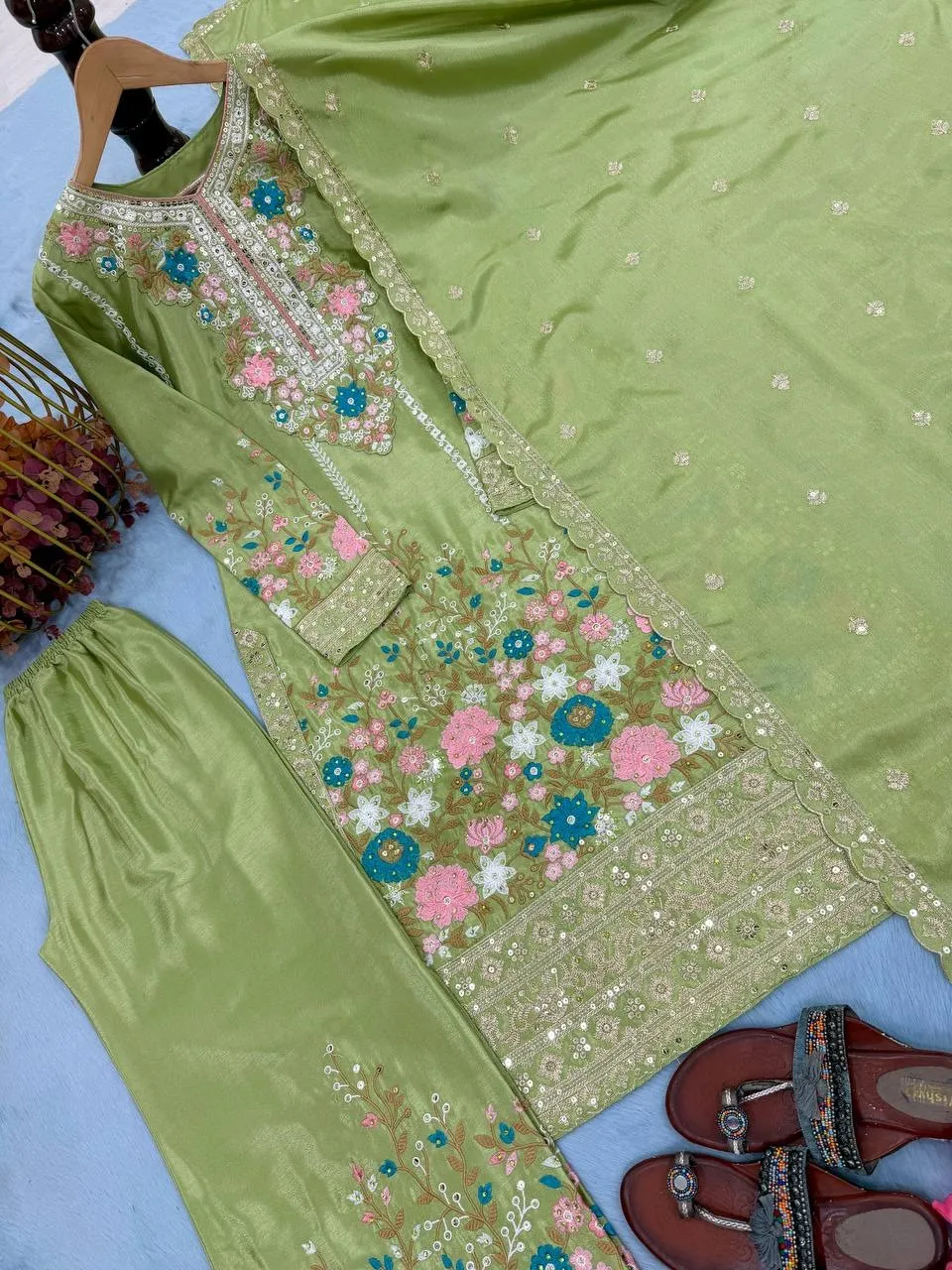 Pista Pakistani salwar Suit Set