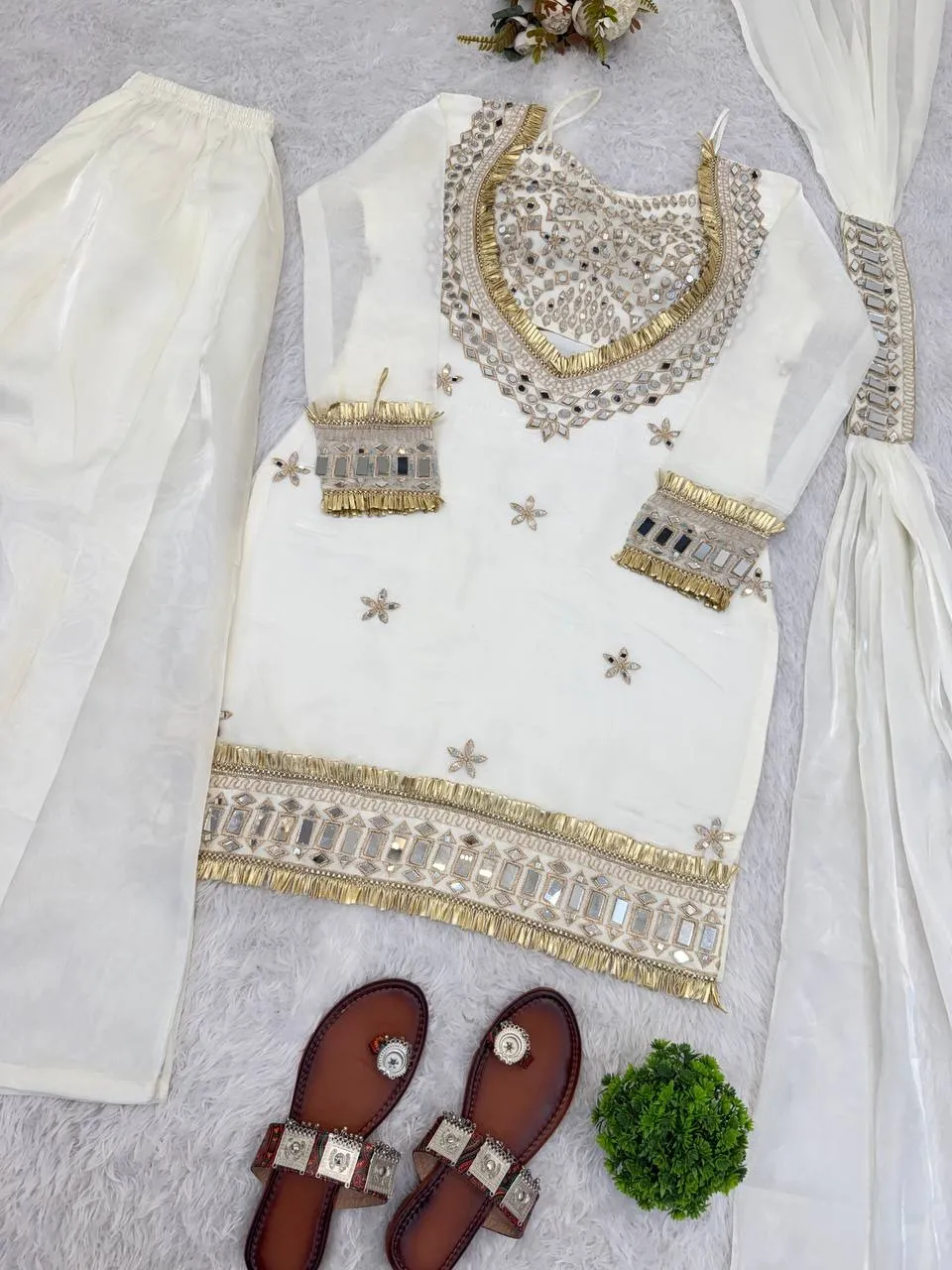White 4 Piece Blouse Suit with Salwar