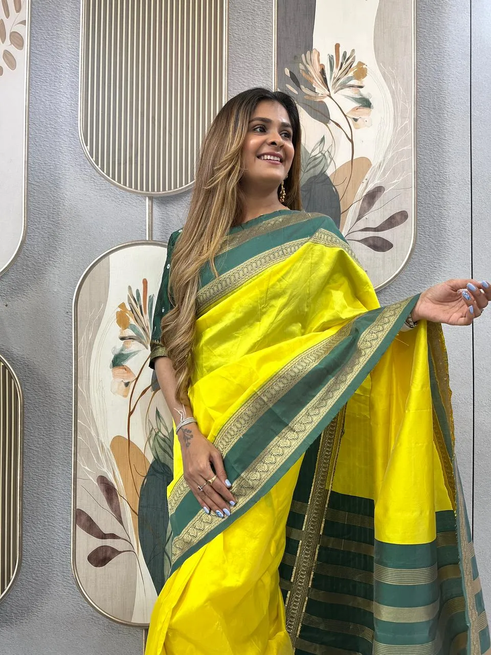 Zip and Go Party Saree Lemon Green