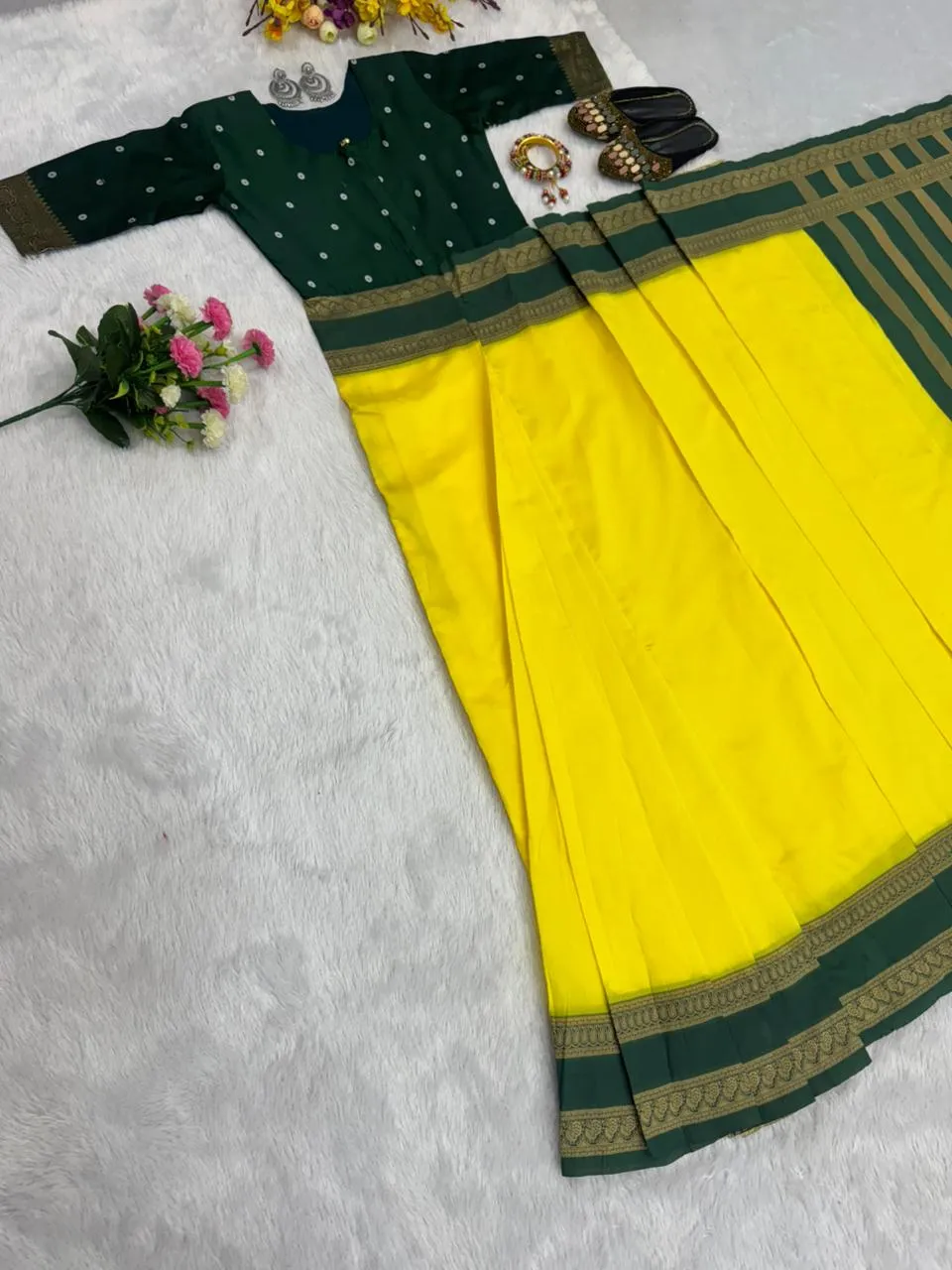 Zip and Go Party Saree Lemon Green