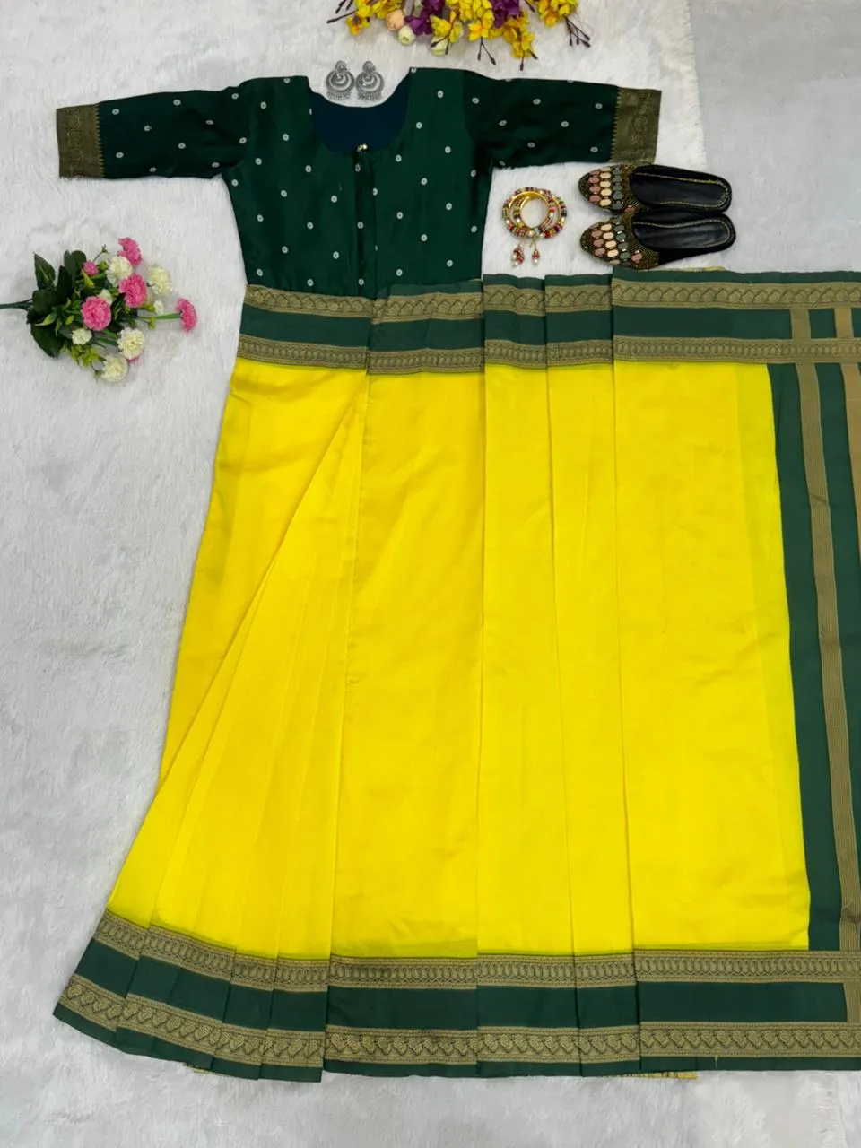 Zip and Go Party Saree Lemon Green