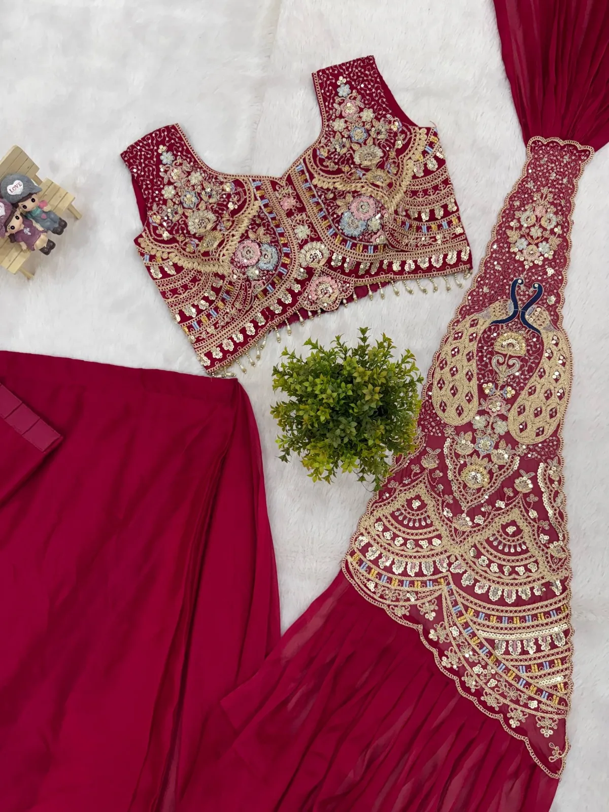 Double Peacock Pallu Readymade Saree Red Color