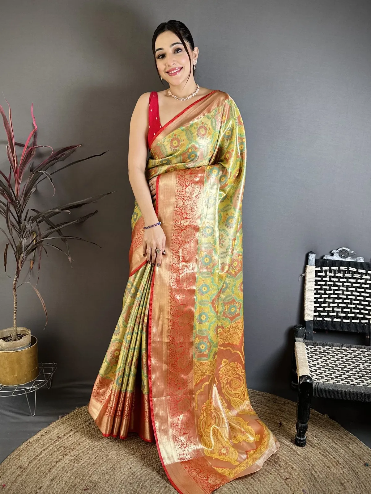 Contrast Color Traditional Kanjivaram Silk Saree