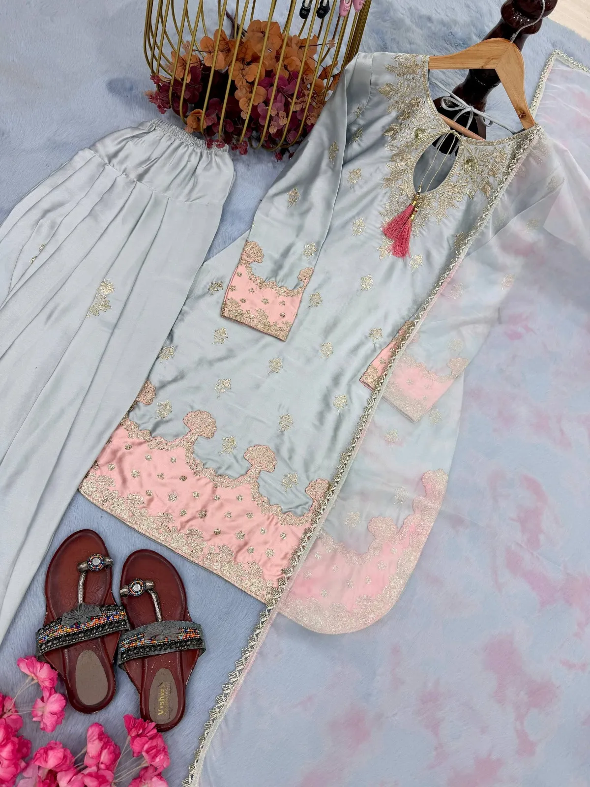 Gray Color Pakistani Style Farsi Salwar Suit