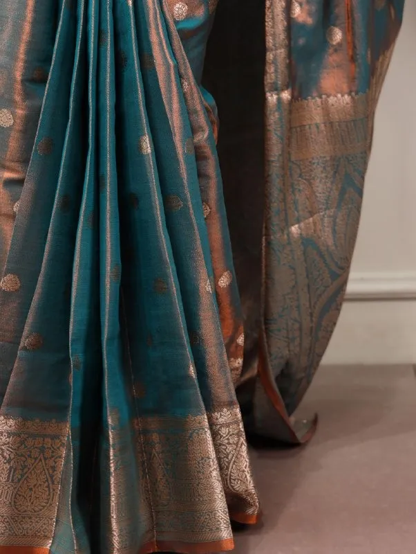 Green Dual Tone Kasavu Silk Saree