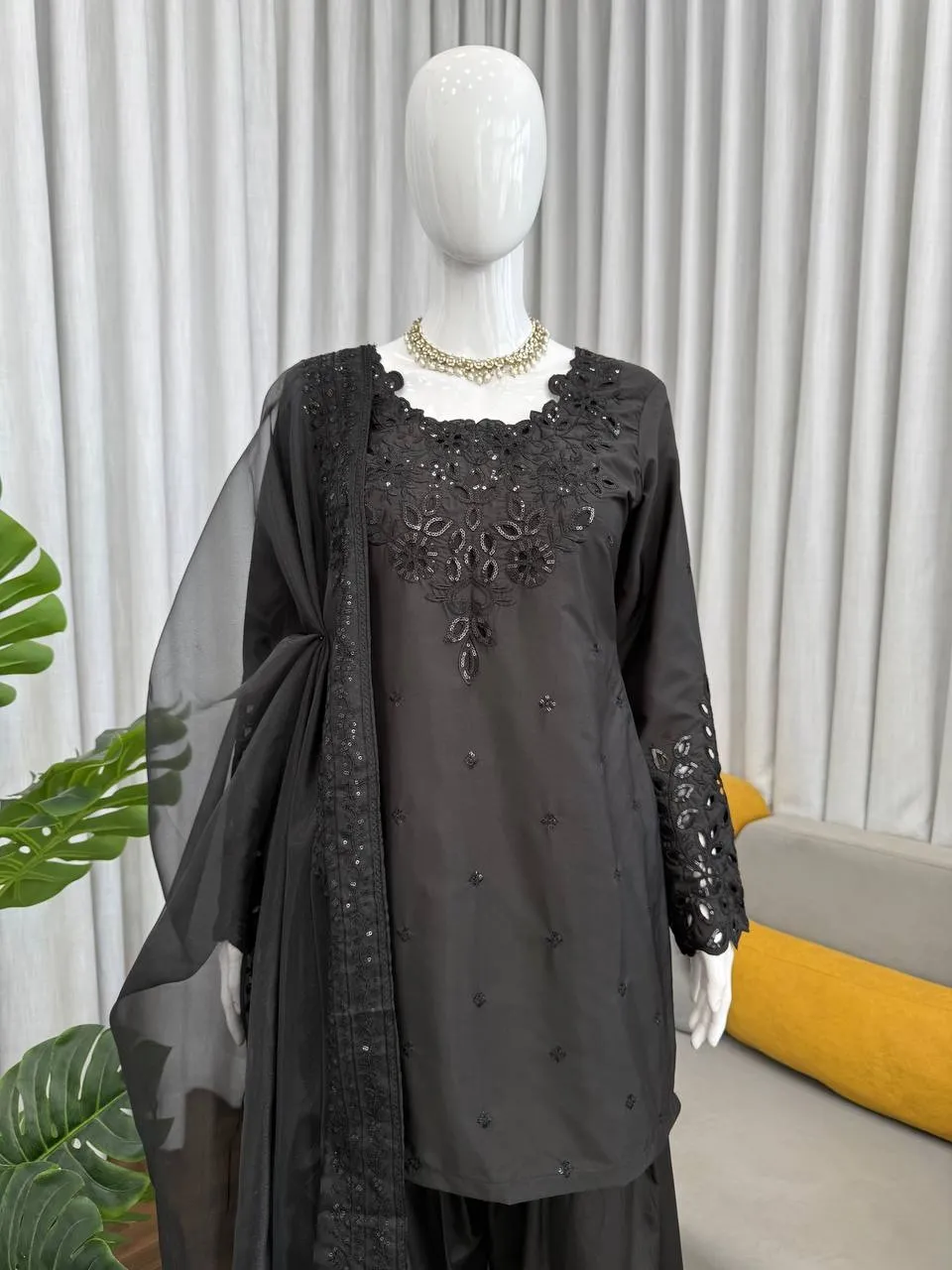 Hania Amir Inspired Black Farsi Salwar Suit
