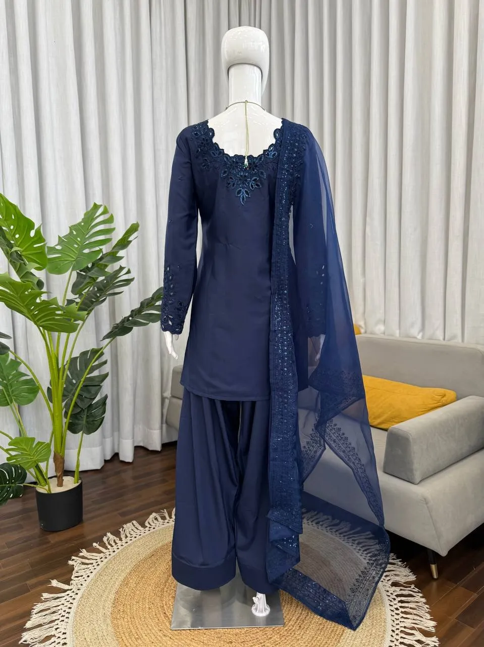 Hania Amir Inspired Blue Farsi Salwar Suit