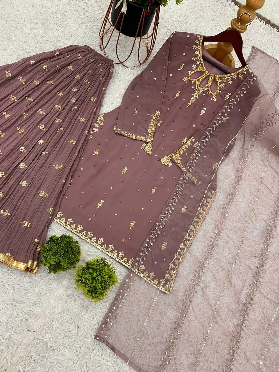 Matching Mother Daughter Embroidery Salwar Suit