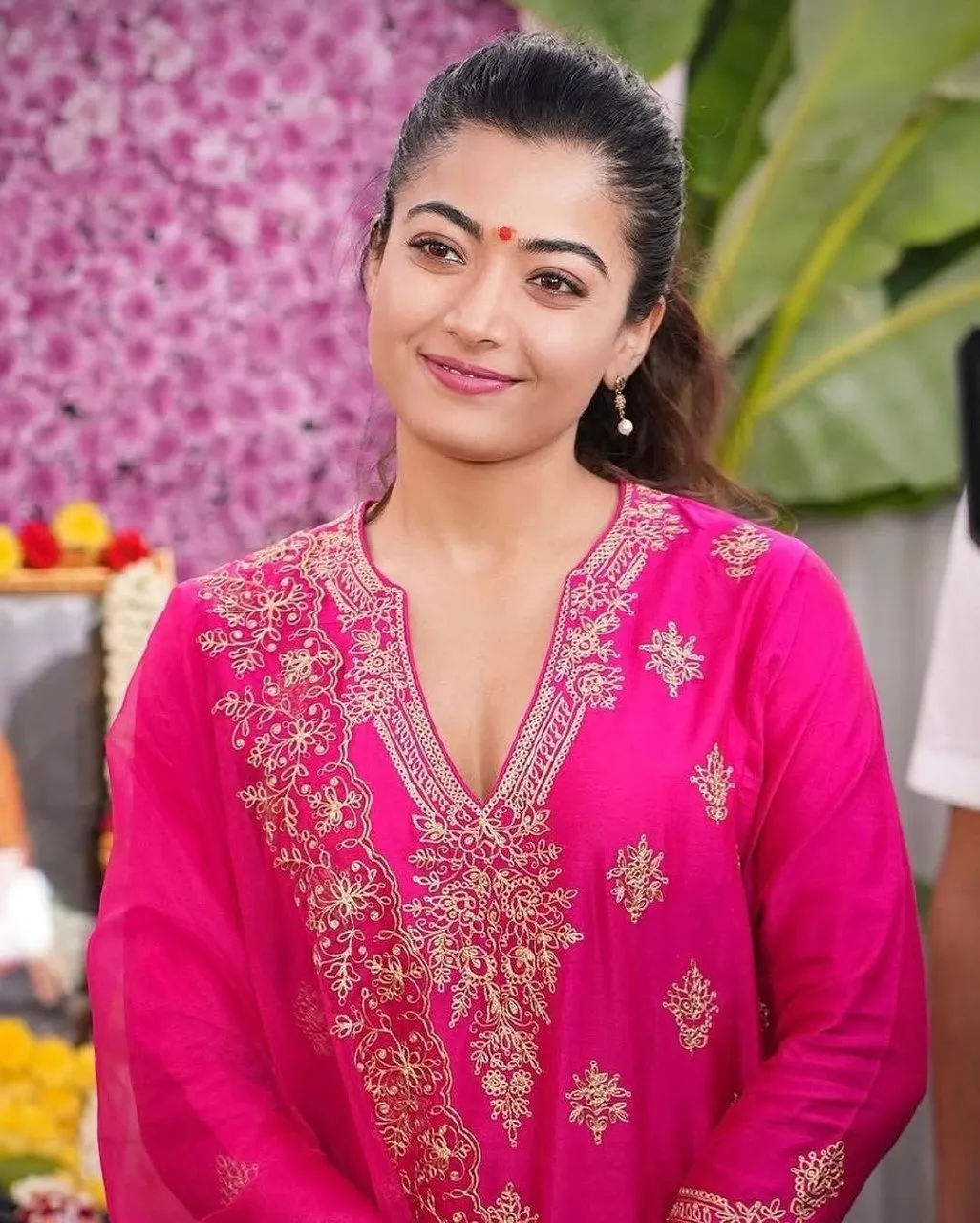Rashmika Mandana Inspired Kurta Set
