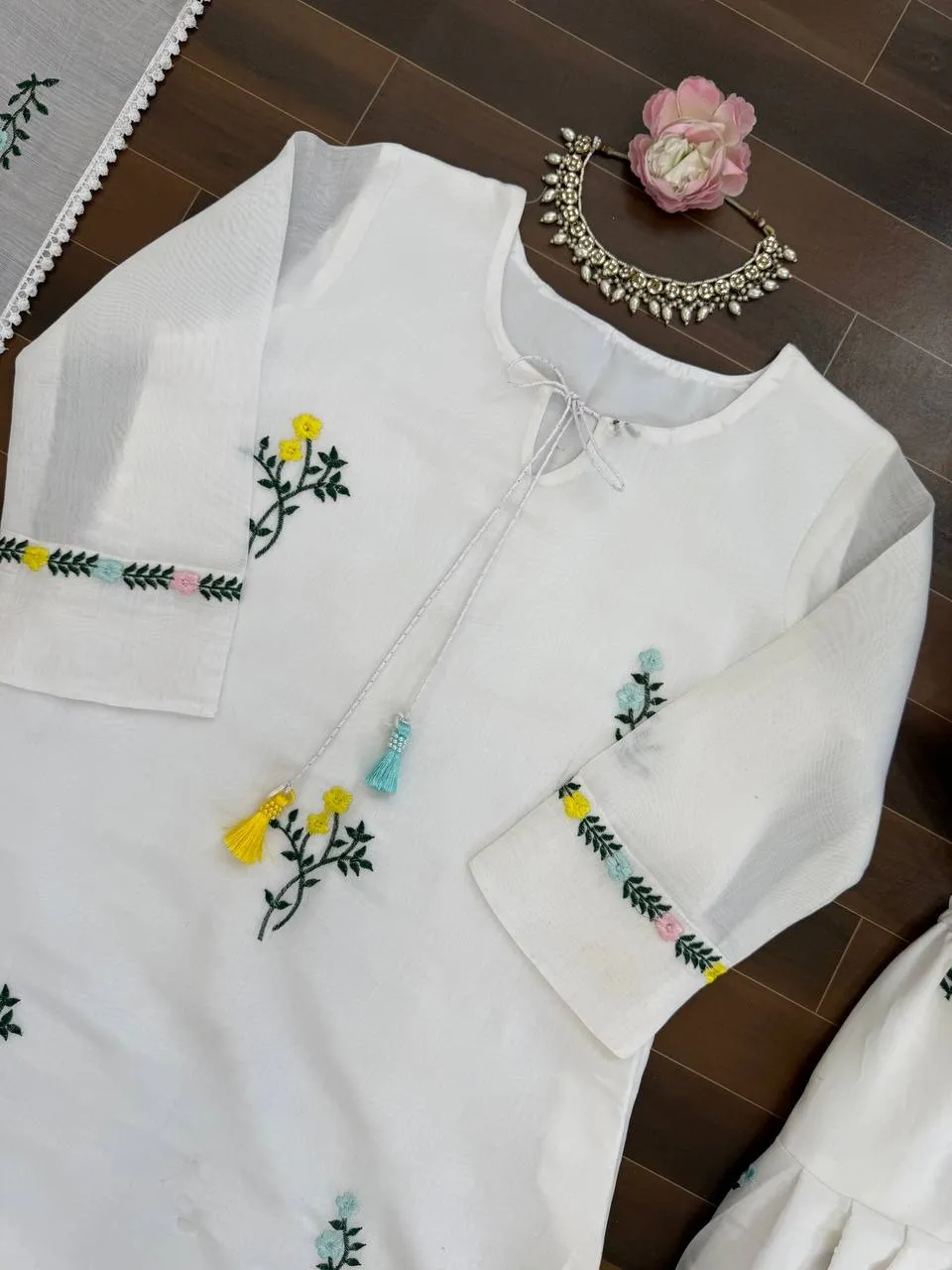 White Farsi Salwar Suit with Flower Embroidery