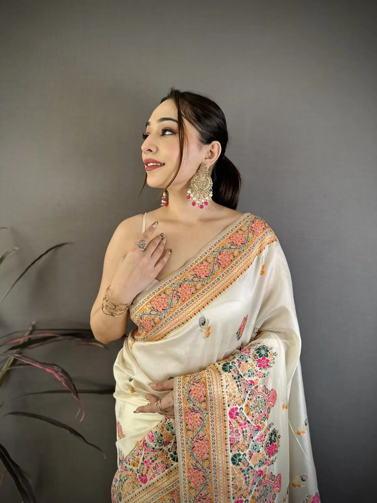 White Meenakari Pashmina Kashmiri Saree