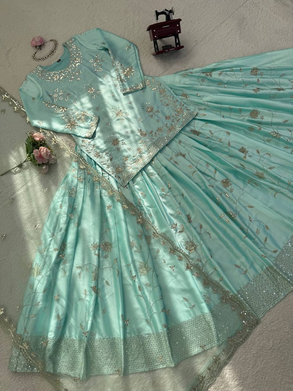 Aamna Sharif Inspired Blue Skirt Suit