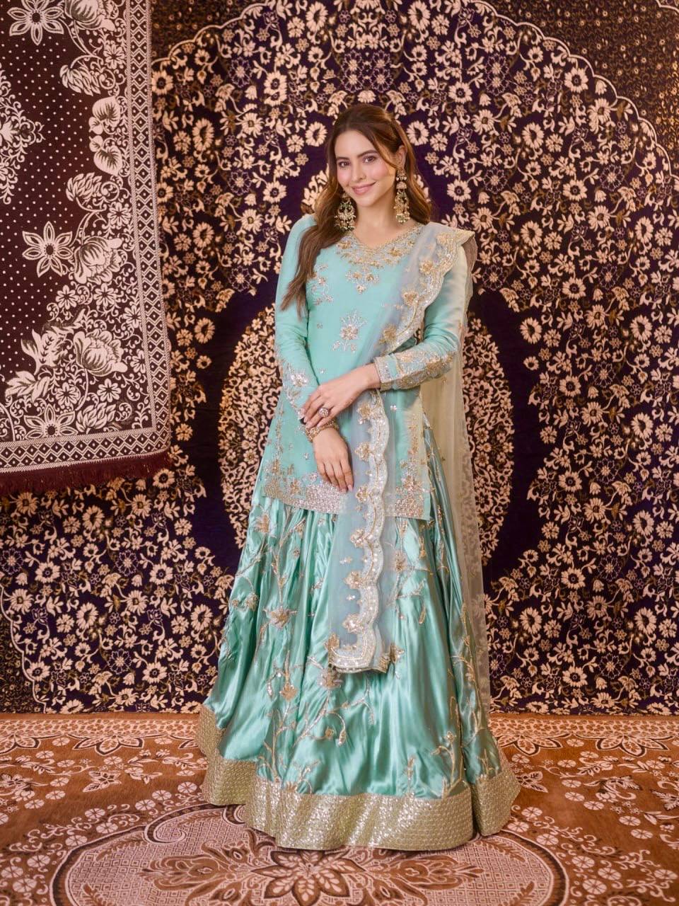 Aamna Sharif Inspired Blue Skirt Suit