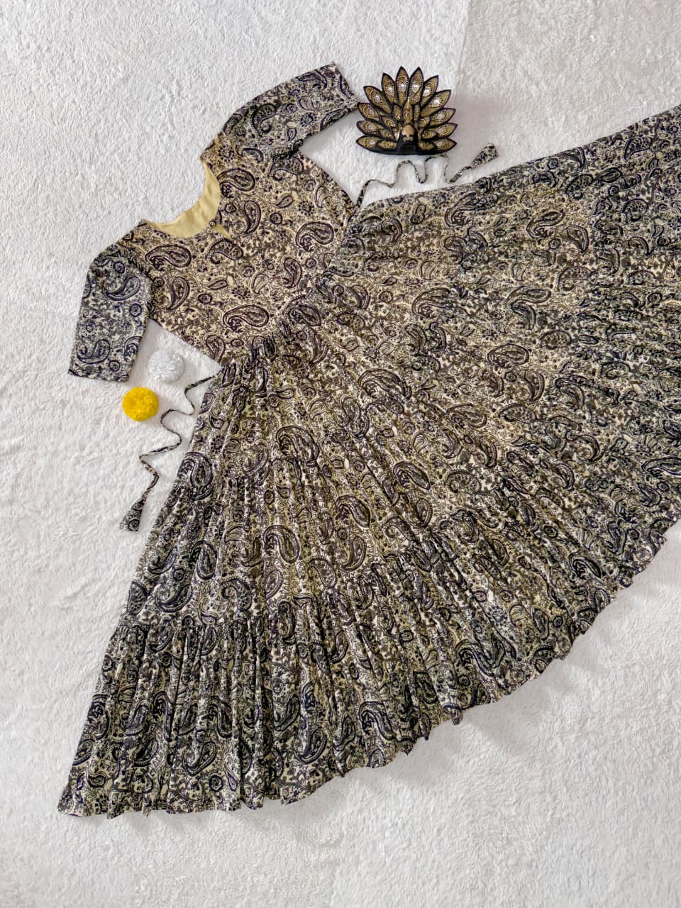 Black Color Kalamkari Printed Midi Dress With Mobile Pocket