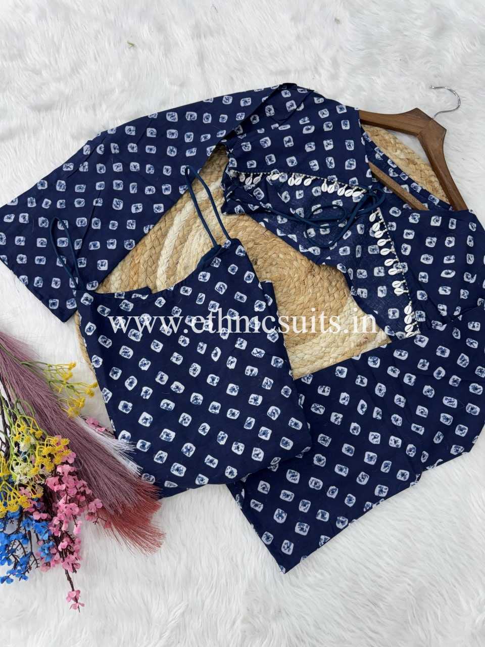Blue Cotton Printed Boat Neck kurta with Bottom