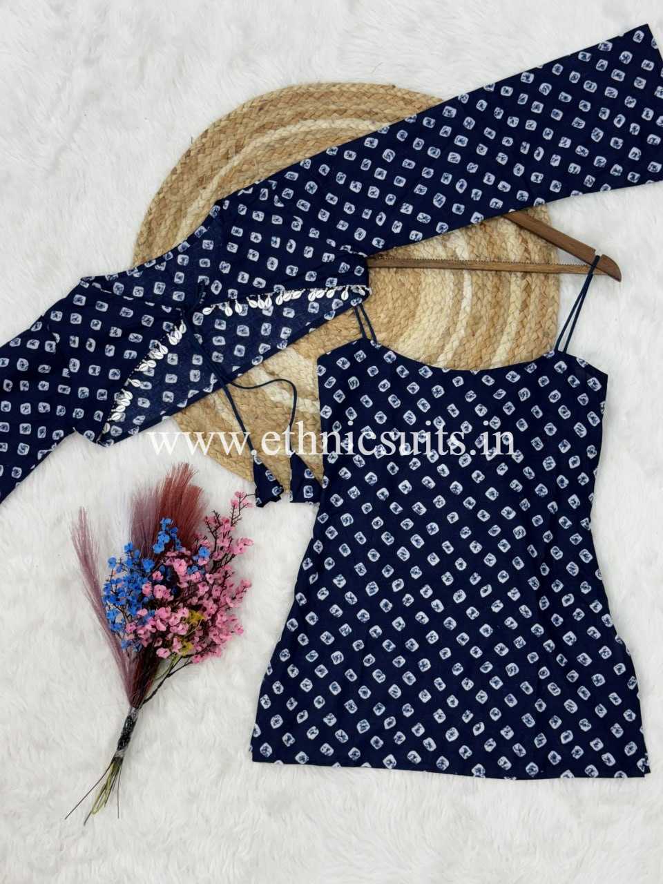 Blue Cotton Printed Boat Neck kurta with Bottom