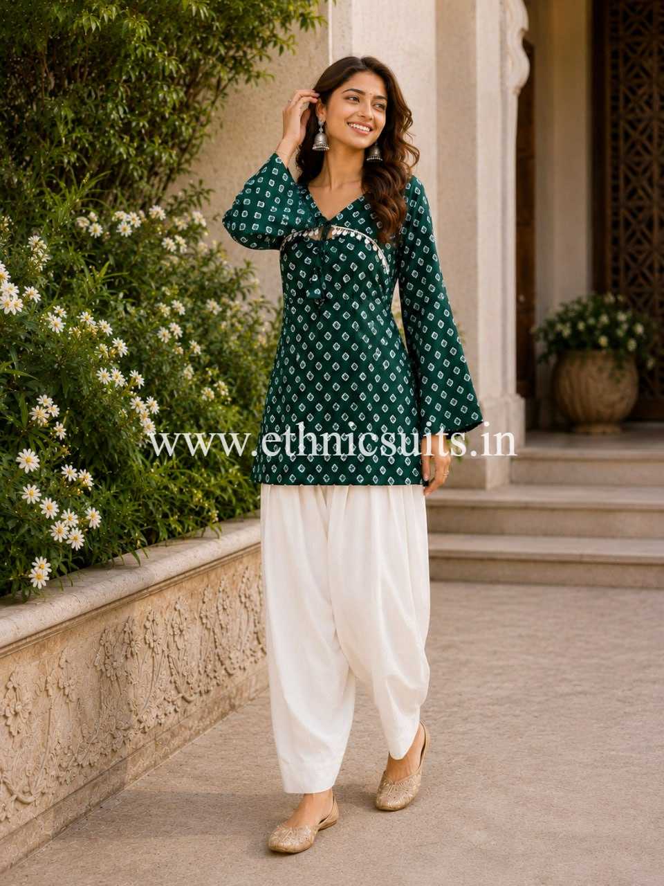 Cotton Printed Boat Neck kurta with Bottom