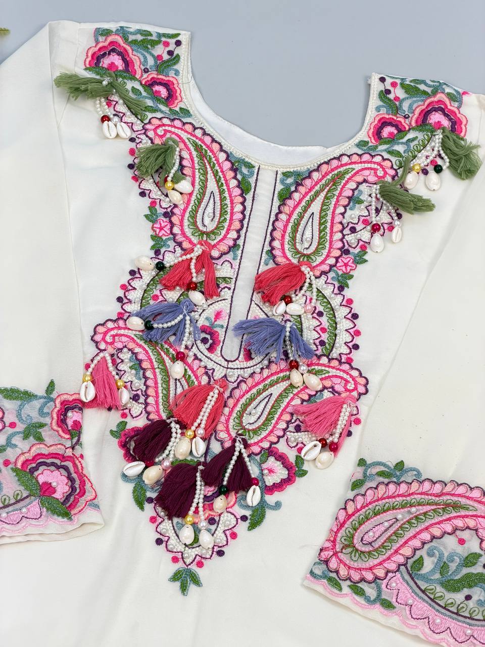 Creme Pakistani Style Farsi Salwar Suit
