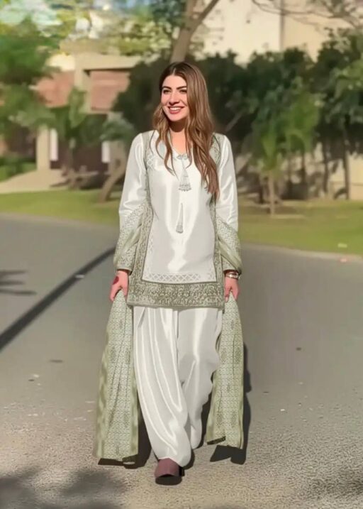 Pakistani Style Inspired Farshi Salwar Suit Dupatta