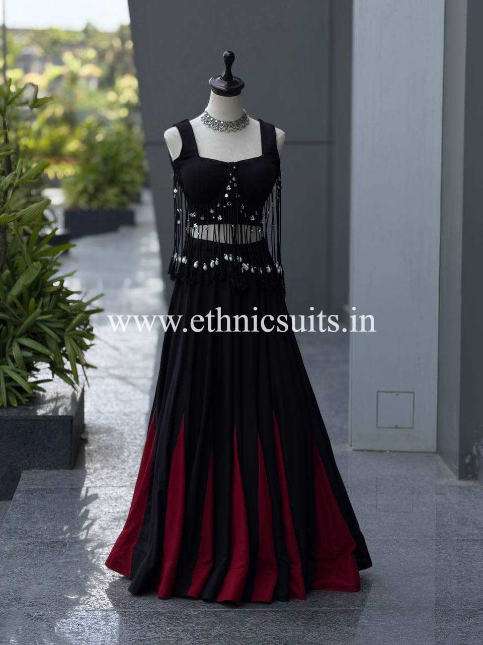 Prettiest Navratri Wear Black Lehenga Choli