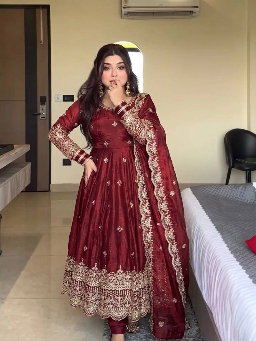 Wedding Wear Red Anarkali Suit