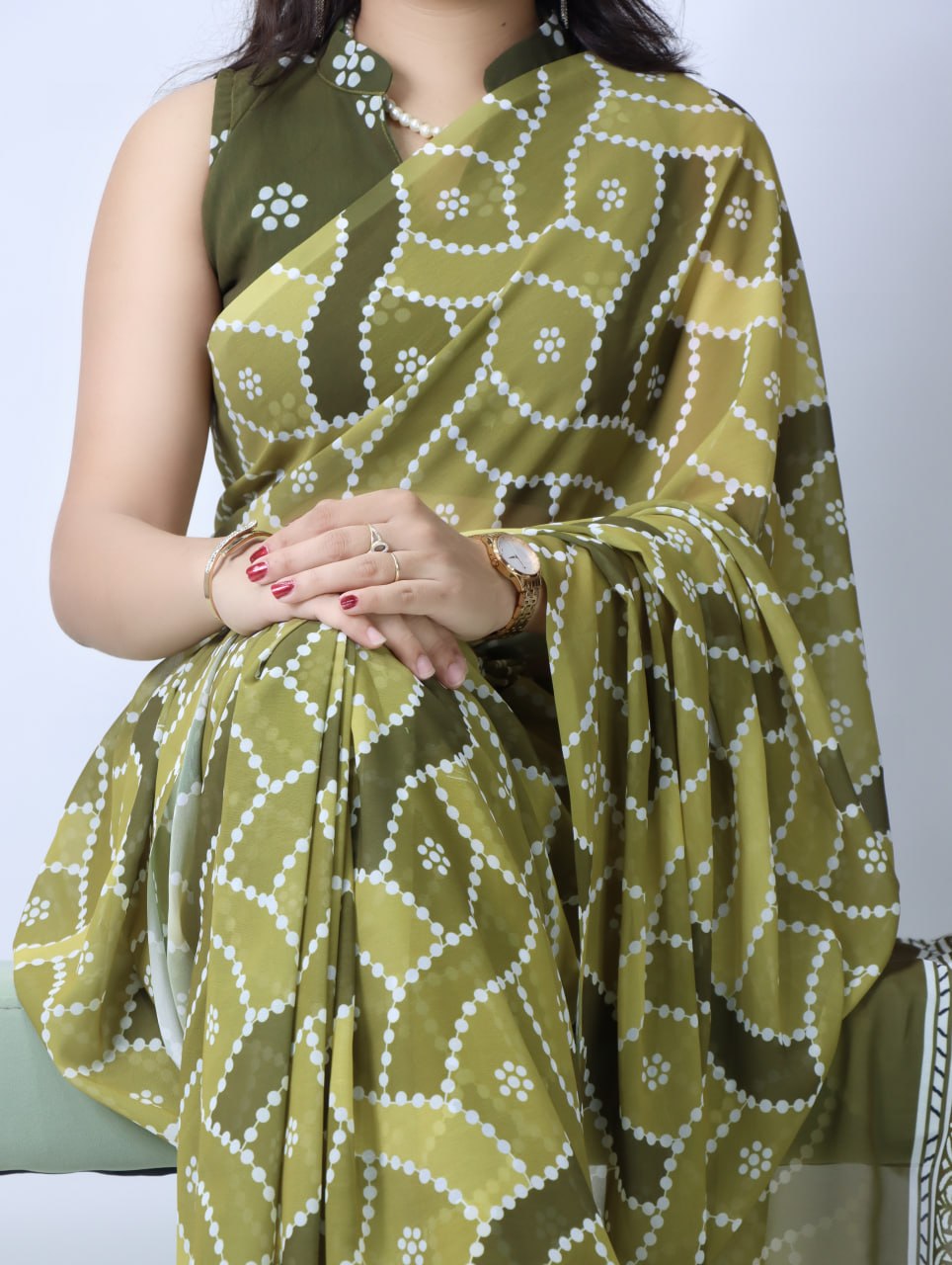 Mehendi Color Light Weight Bandhni Printed Saree