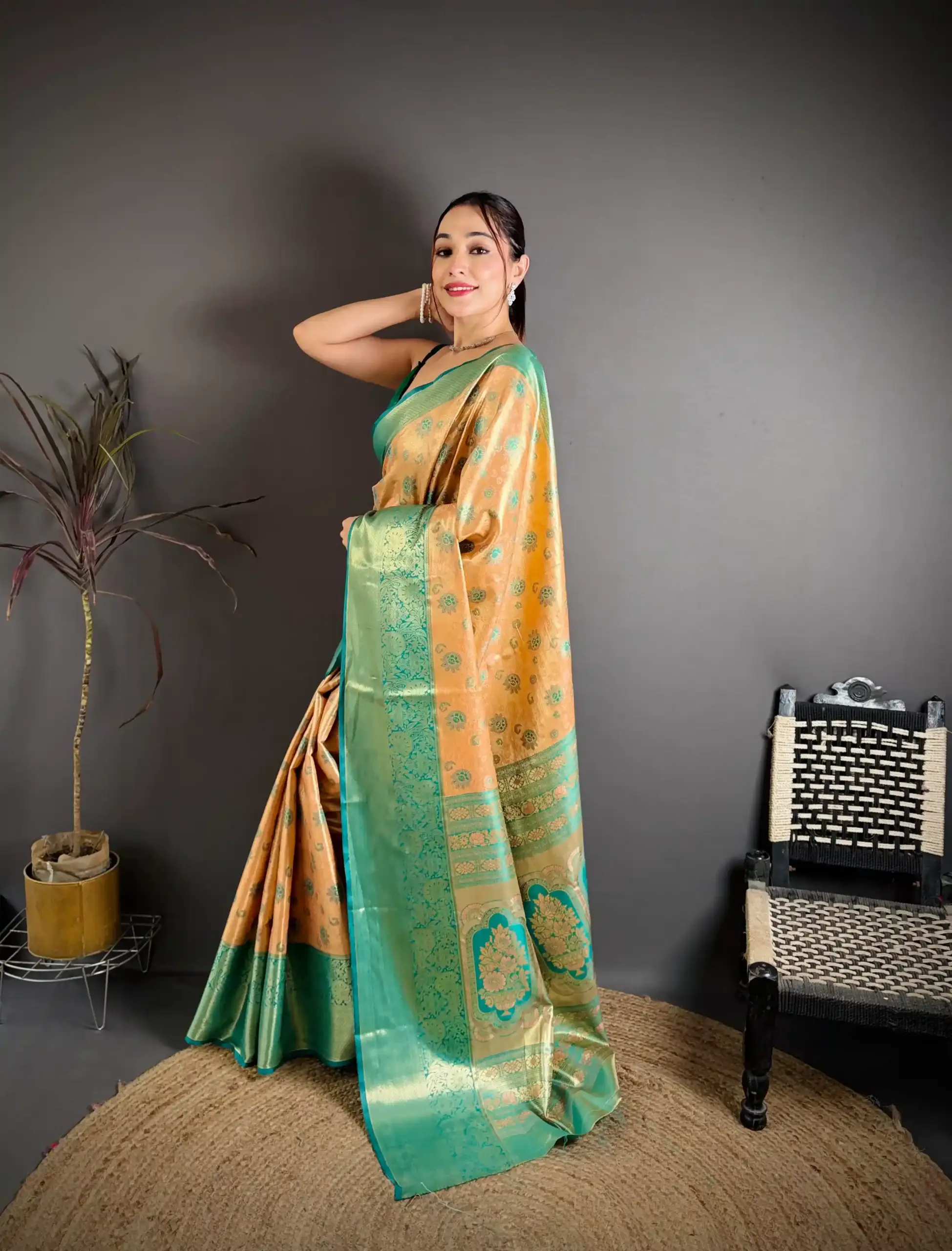 Beautiful kanjivaram Silk Saree for Wedding
