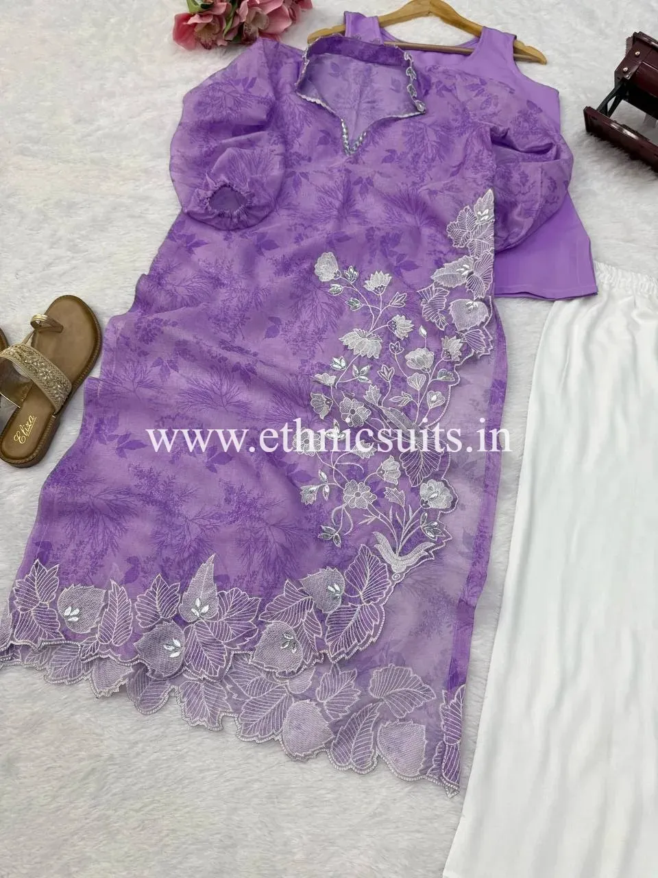 Mahira Khan Inspired Cutwork Salwar Suit