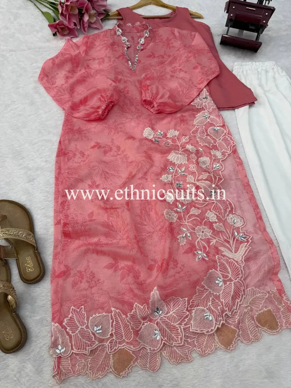 Mahira Khan Inspired Dress