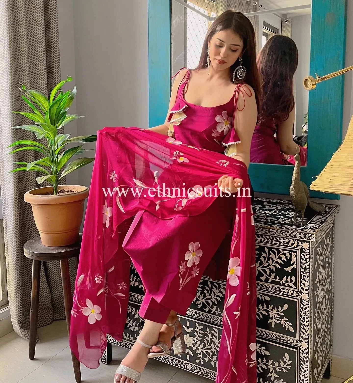 Rani Color Sleeveless Ethnic Suits